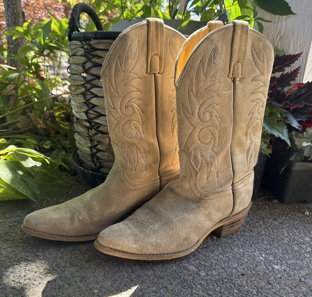 Vintage Women's ACME Tan Suede Size 8 1/2 Cowboy Boots USA Pointed Toe Western